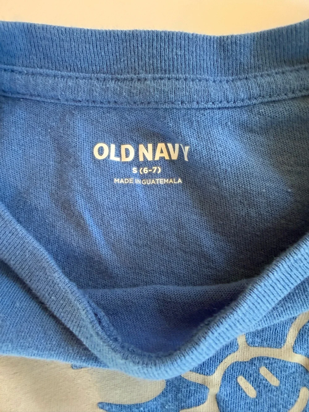 Old Navy 6-7Y Short Sleeve T-Shirt